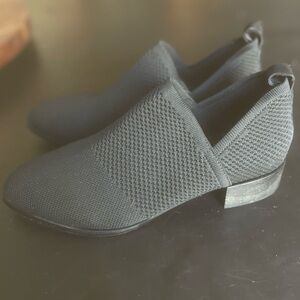 Vaneli Tekla Knit Hybrid Bootie Black Women’s Size 7